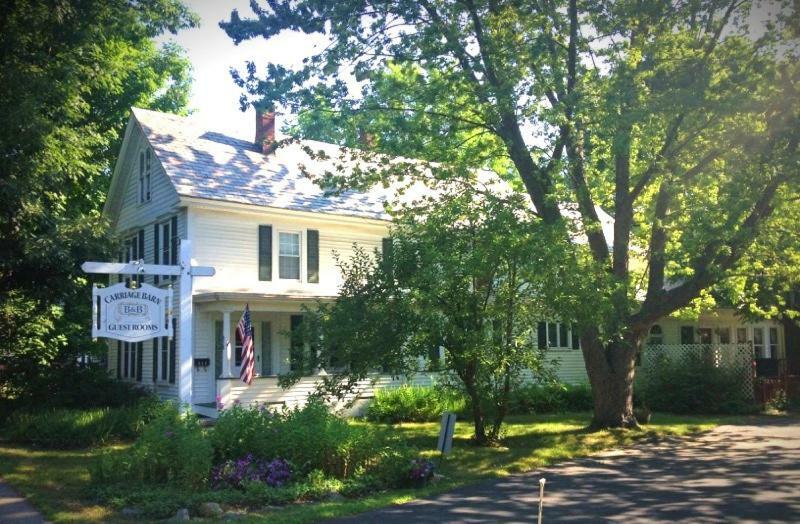 Carriage Barn Inn Keene Bagian luar foto